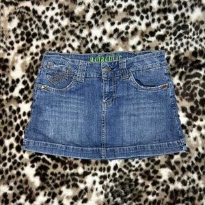 Y2K mini denim skirt